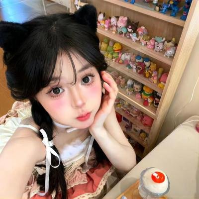 女伶们